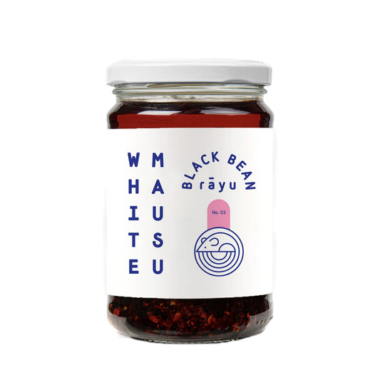 White Mausu Black Bean Rayu